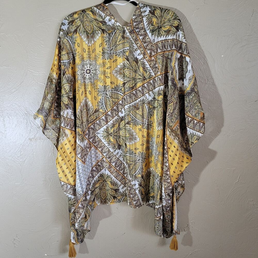 Simply Noelle Open Cardigan with Tassels - Picture 2 of 5